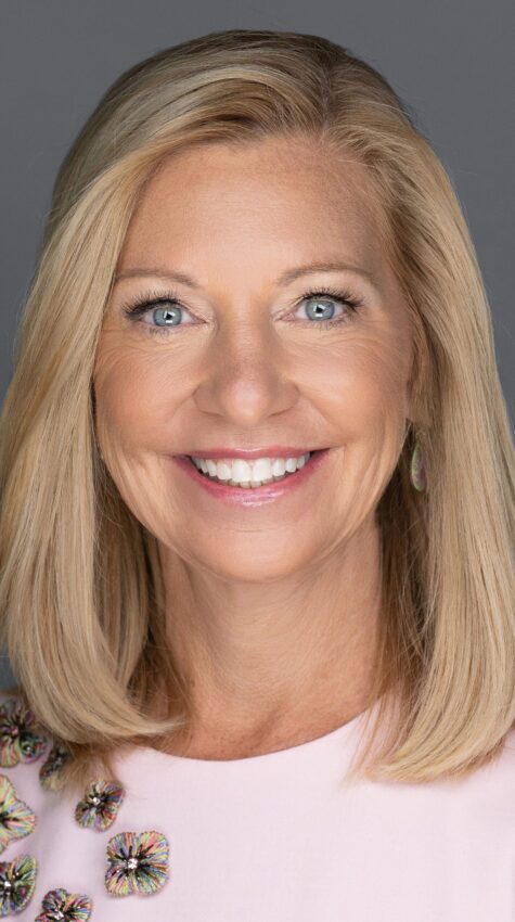 Karen Lynch Profile Photo